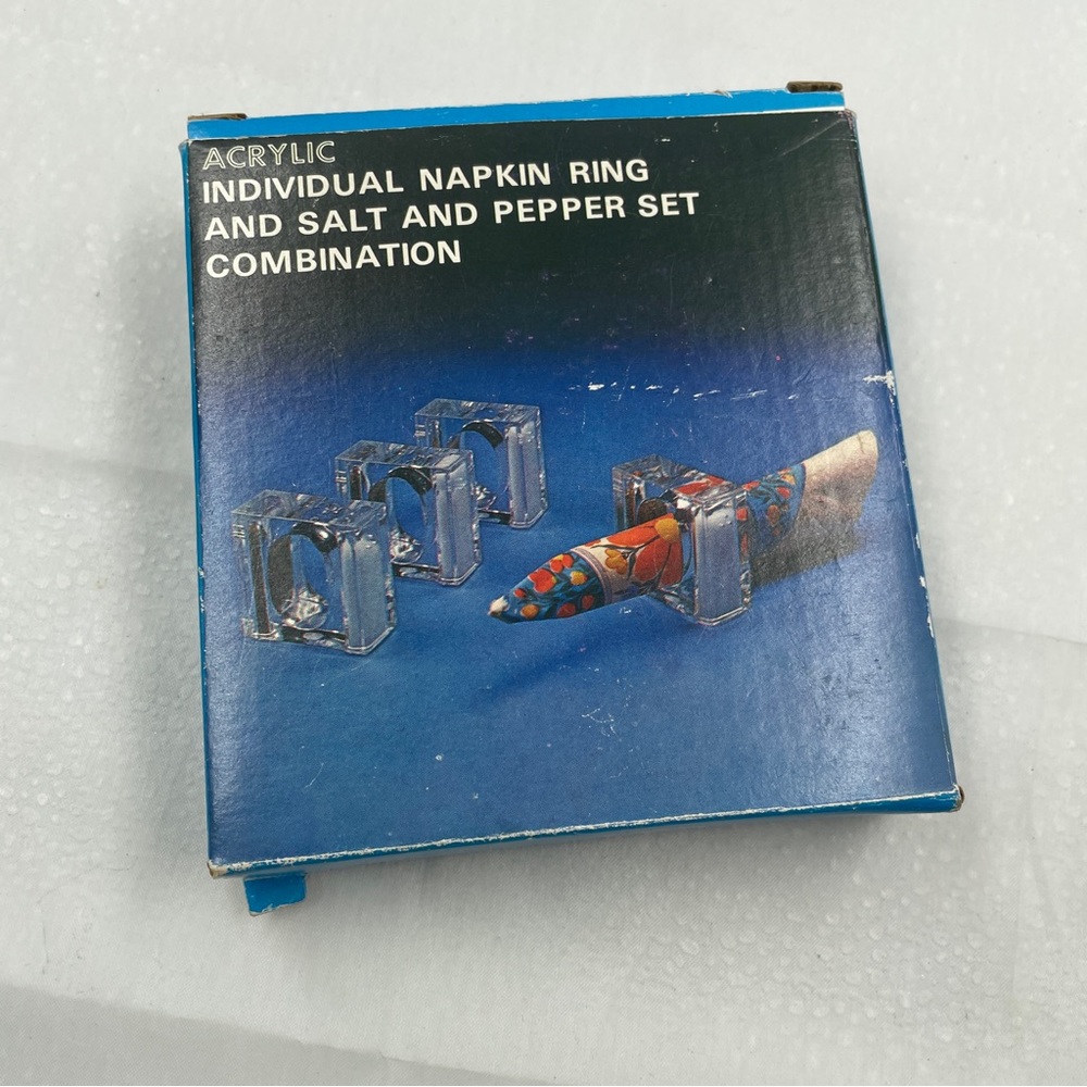 Vintage Acrylic Salt and Pepper Napkin Rings